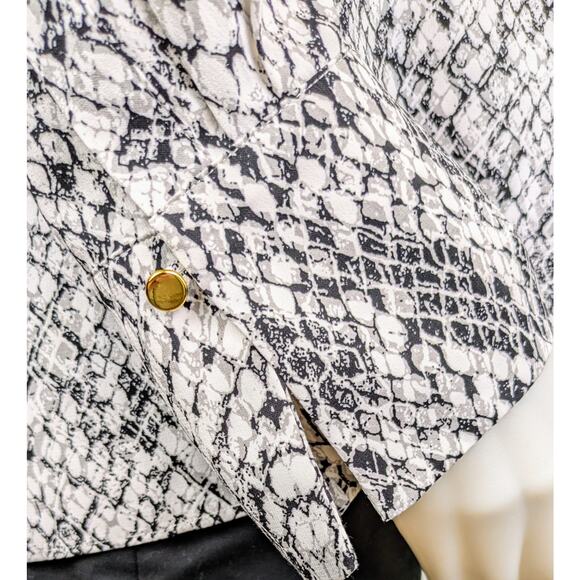 Calvin Klein Blouse Top Large White Black Snakeskin Print Flowy Career High Low - Picture 8 of 12